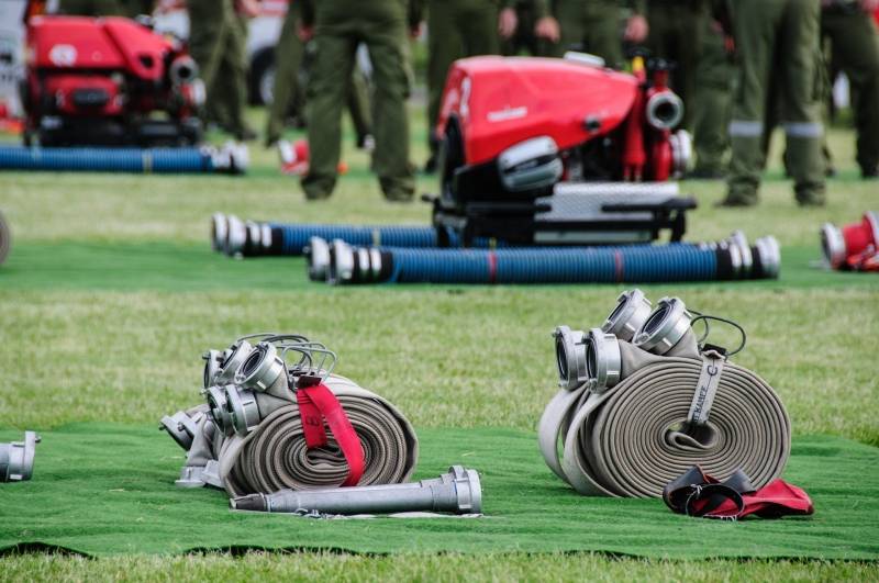 Faltzelte für Feuerwehrwettbewerbe - photo